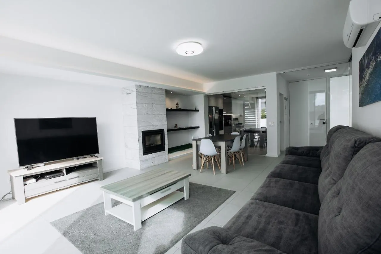 Villa In Albufeira With Private Swimming Pool For 8 People 0*,  Portugal